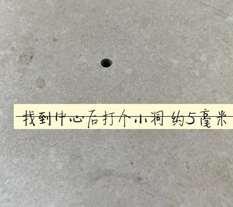 大庆市瓷砖空鼓维修公司专业解答在瓷砖铺贴过程中，如果砂料搅拌不均匀，将会带来以下问题